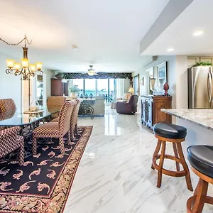Waterview Towers 202 Apartment